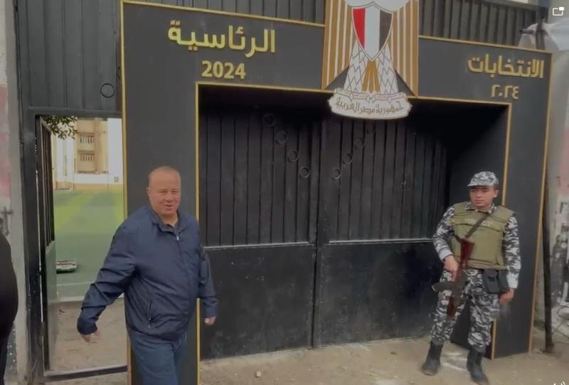 شوقي غريب 