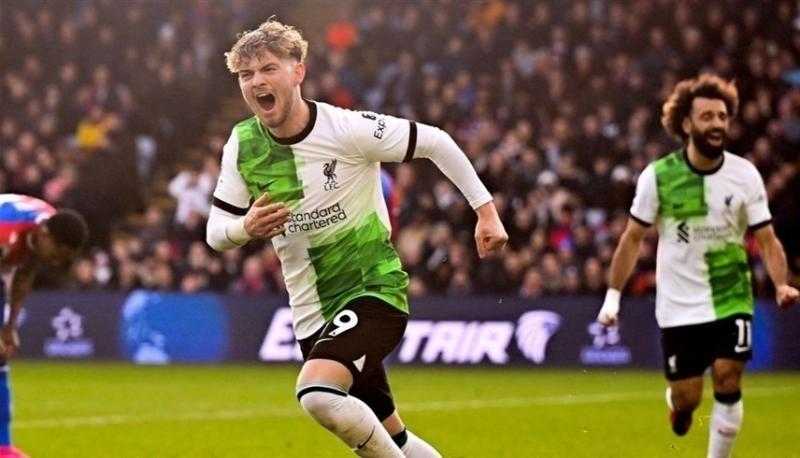 «من سفاح الملاعب لـ طبيب نفسي في غرفة الملابس».. كيف تغيرت وظيفة محمد صلاح مع ليفربول بعد 7 سنوات؟