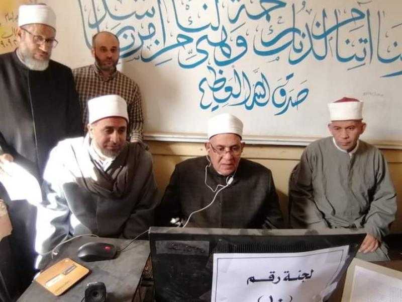 وكيل لجنة مراجعة المصحف يتابع مسابقة شيخ الأزهر لحفظ القرآن الكريم بالشرقية