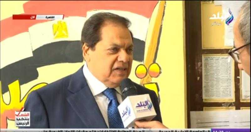أبو العينين يصل الإسكندرية على رأس وفد برلمان البحر المتوسط لمتابعة الانتخابات الرئاسية