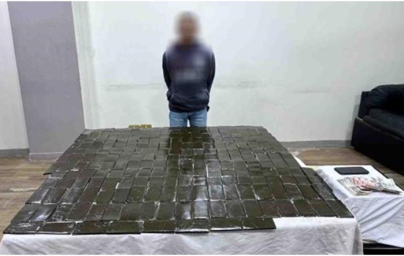 ضبط سائق بتهمة الاتجار بالمواد المخدرة في أطفيح