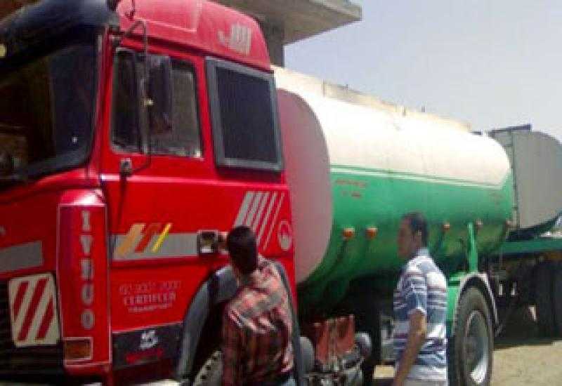 ضبط طن سولار قبل بيعها في السوق السوداء بالأقصر