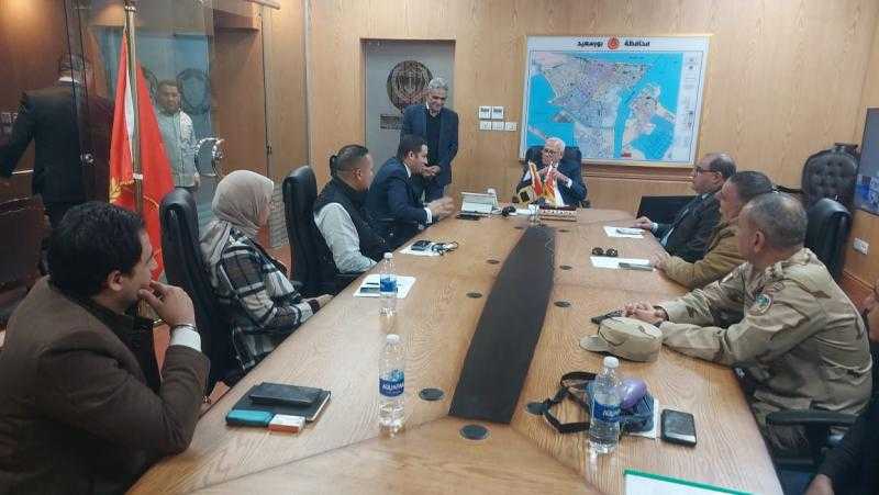 في اليوم الثالث للانتخابات الرئاسية.. محافظ بورسعيد يترأس غرفة عمليات الشبكة الوطنية الموحدة