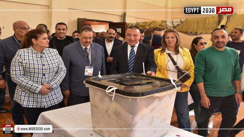 محافظ الإسكندرية