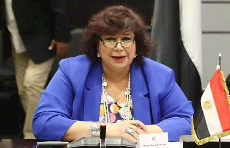 اليوم.. إيناس عبد الدايم تستقبل العزاء في زوجها بمسجد الشرطة بزايد
