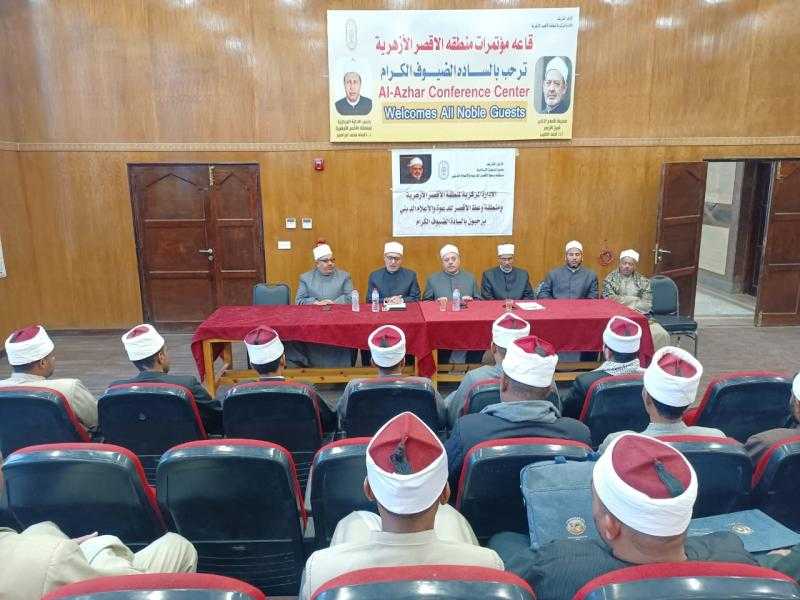 أمين البحوث الإسلامية: المقاهي الثقافية لاقت نجاحًا في مختلف أنحاء الجمهورية