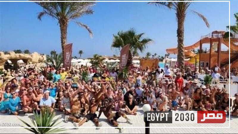 مرسى علم تستقبل 100 رحلة طيران تقل 20 ألف سائح