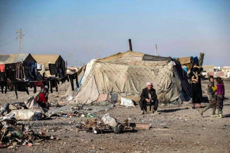 تنفيذا لتوجيهات القيادة المصرية.. دخول كميات كبيرة من مخيمات الإغاثة لغزة