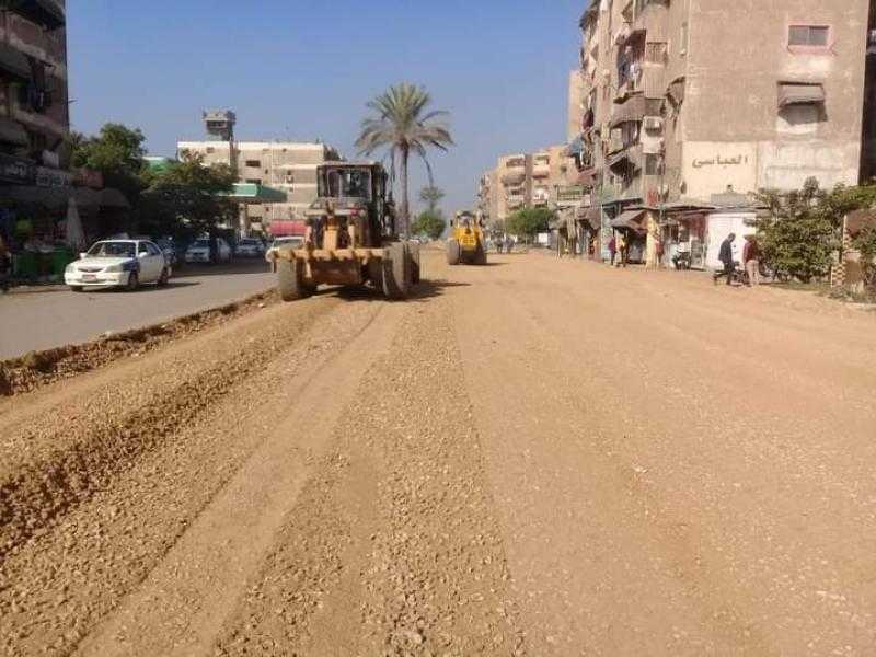 استمرار أعمال رفع كفاء وتطوير شارع عبد الحليم محمود ببورسعيد