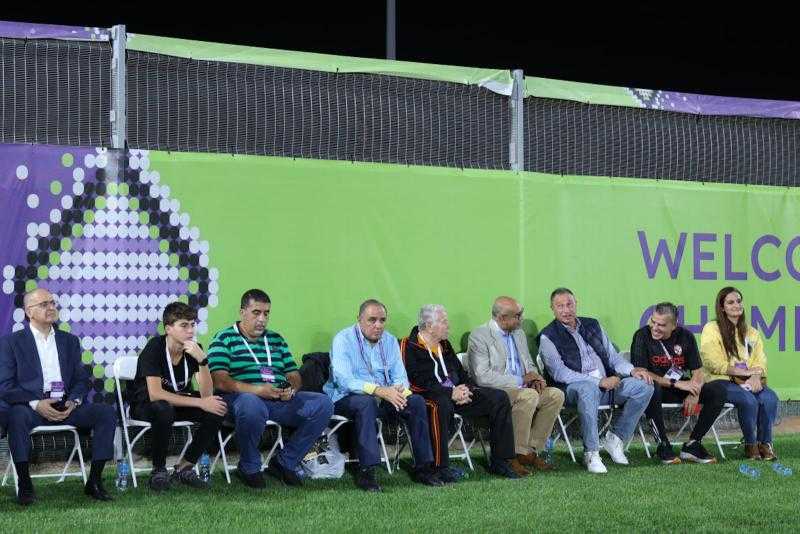 القنصل المصري في جدة يحضر مران الأهلي استعدادًا لمواجهة فلومينينسي