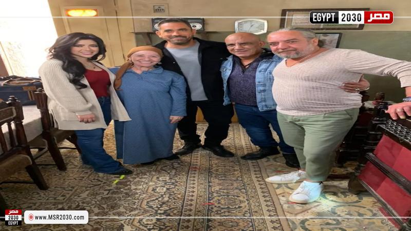 فريق عمل مسلسل بيت الرفاعي