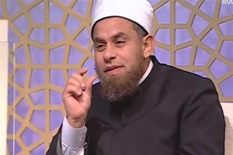 أشرف الفيل أحد علماء الأزهر الشريف