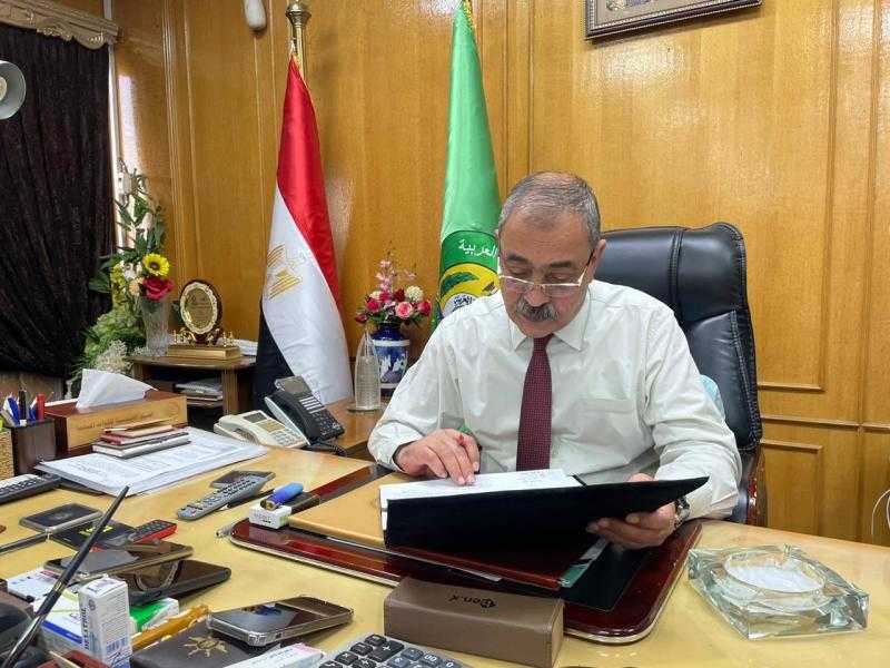 محافظ الإسماعيلية يعتمد جداول امتحانات الفصل الدراسي الأول للعام الدراسي 2023/2024