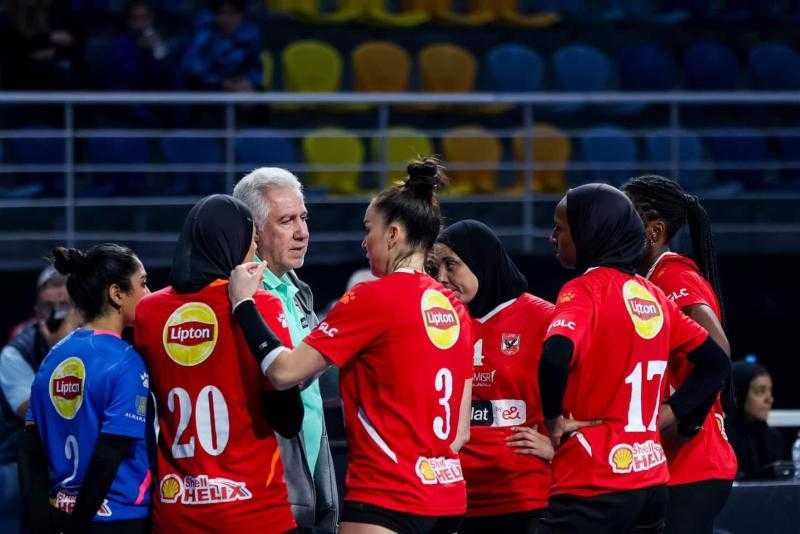 سيدات طائرة الأهلي يواجه وادي دجلة في الدوري