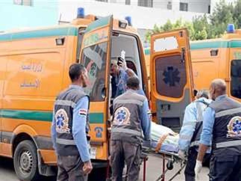 مصرع عامل صدمته سيارة مسرعة بكوبري قصر النيل