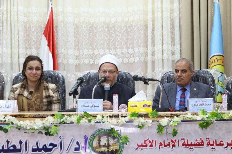 مفتي الجمهورية: ناشر الأخبار الكاذبة والشائعات لا يقل إثمًا وجرمًا عمن يختلقها ويروجها