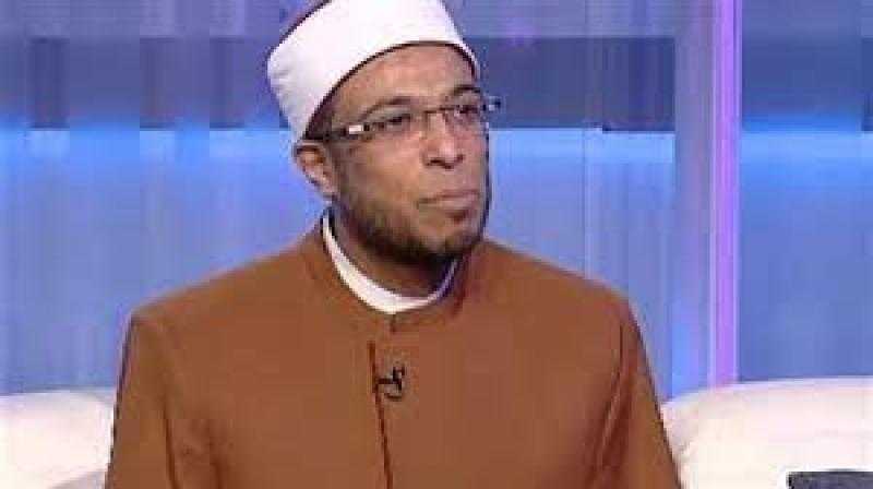 داعية إسلامي لرجل خانته زوجته: المؤمن كيسٌ فطن مش كيس قطن