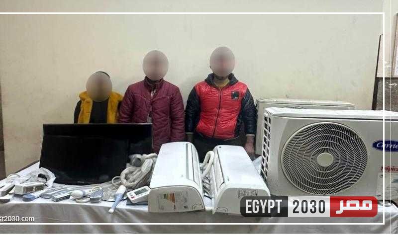 سكرتيرة وراء سرقة جهازين تكييف وشاشة من داخل عيادة بالسيدة زينب.. (صور)