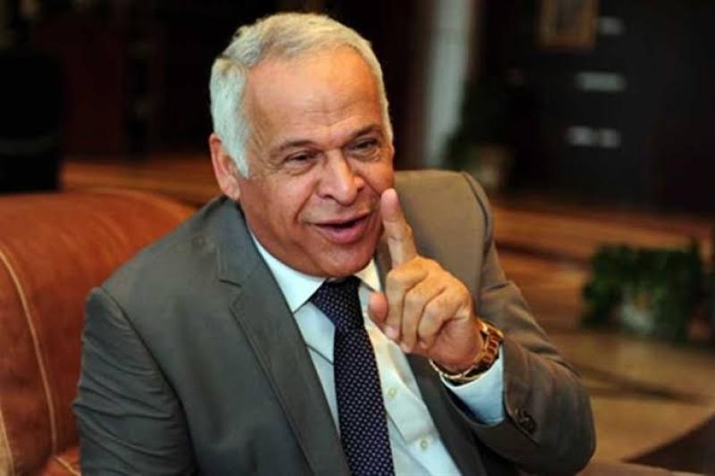 تصريحات نارية من نائب رئيس سموحة تجاه فرج عامر