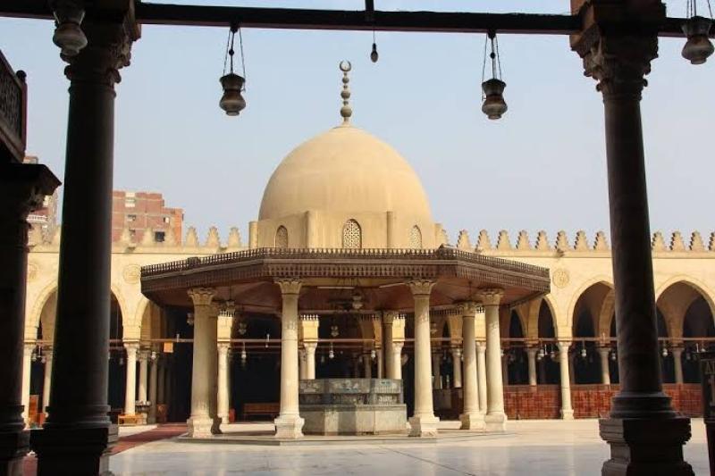 بث مباشر.. شعائر صلاة الجمعة من مسجد عمرو بن العاص