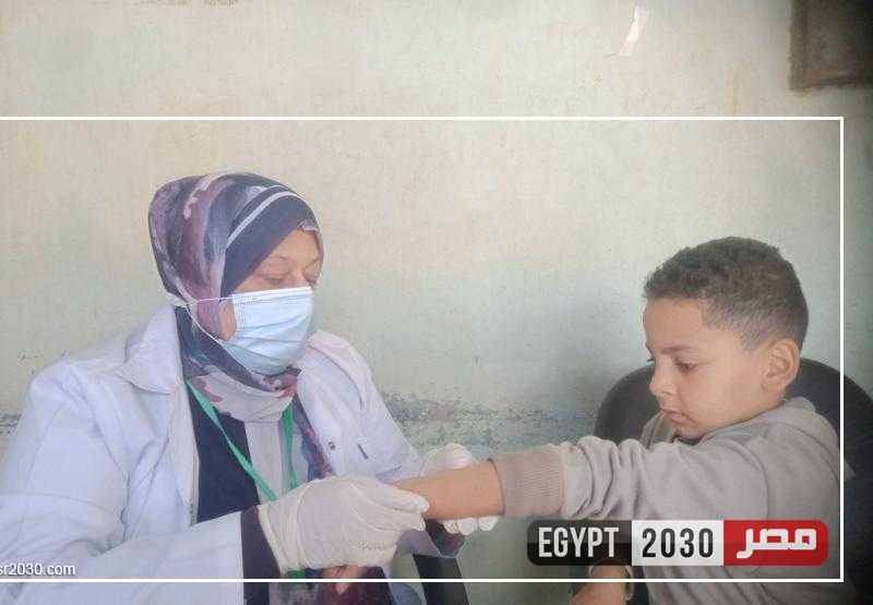 الكشف وتوفير العلاج لـ 1400 حالة في قافلة مجانية ببني سويف