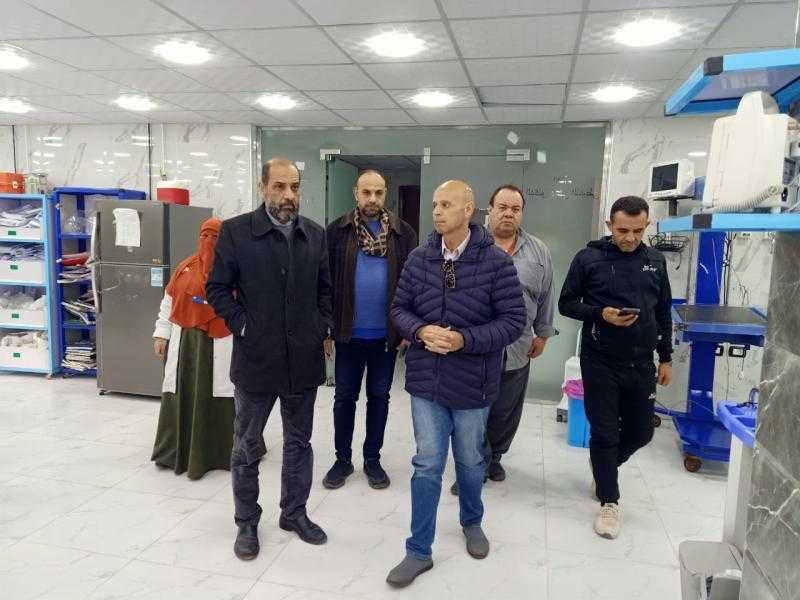 وكيل الصحة بالشرقية يتفقد مستشفى مشتول السوق