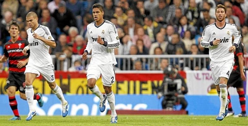 مدافعو ريال مدريد السابقين 