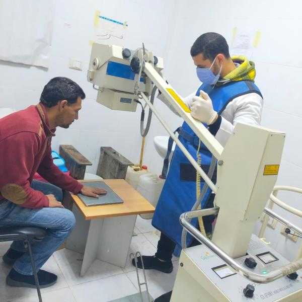 تقديم الخدمات الطبية لأكثر من 1800 مواطنا خلال قافلة طبية بقرية كمال عزب بالشرقية