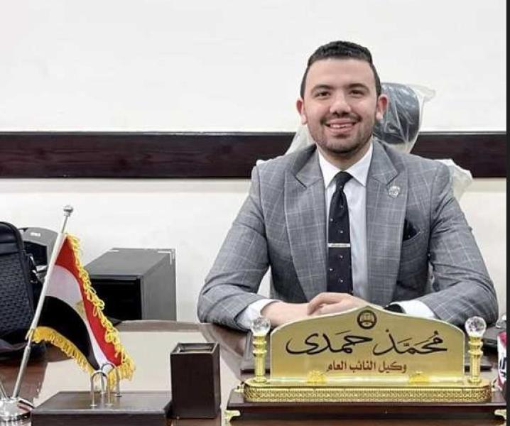 مصرع وكيل نيابة وإصابة زميله في حادث بالطريق الصحراوي بالفيوم