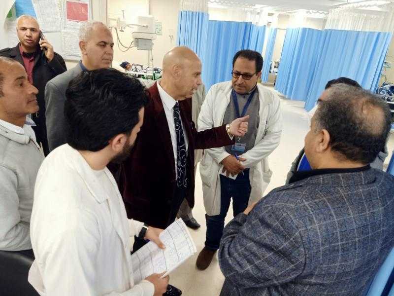 وكيل الصحة بالشرقية يتفقد الخدمات الطبية بمستشفى حميات الزقازيق