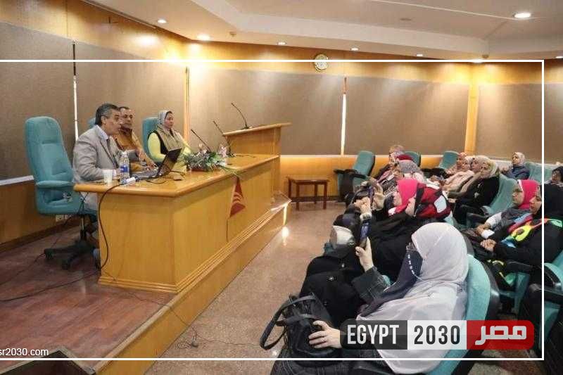تنظيم محاضرة ”استراتيجيات العلاج بالفن” بمكتبة مصر العامة بدمنهور