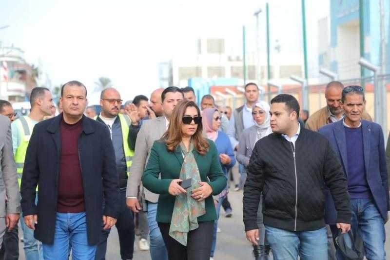محافظ دمياط في زيارة مفاجئة لمركز شباب السنانية ومدرسة المرشدى الرسمية للغات
