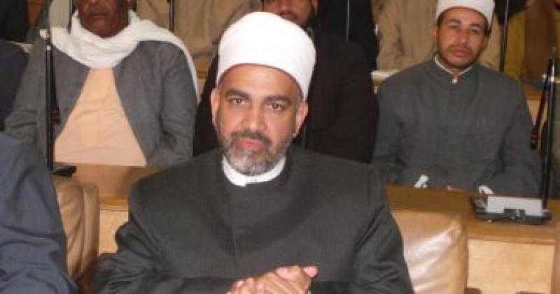 وزير الأوقاف يكلف الدكتور محمد عزت بأداء خطبة الجمعة القادمة