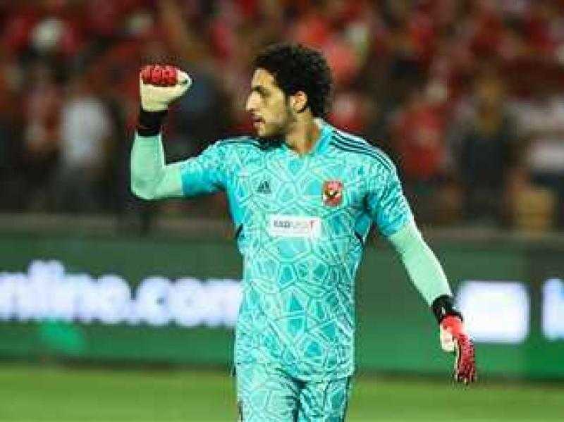 هجوم عنيف من نجم الأهلي على أداء مصطفى شوبير