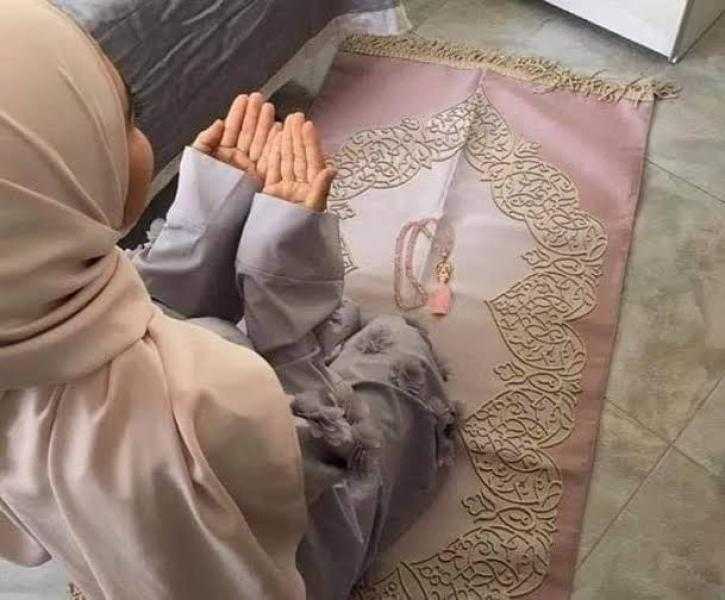 دم الحيض غير منتظم فماذا أفعل لأصلي؟ .. مجمع البحوث يرد