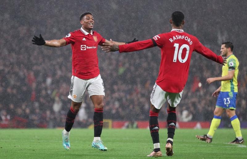 موعد مباراة مانشستر يونايتد ونوتينجهام  في الدوري الإنجليزي والقناة الناقلة