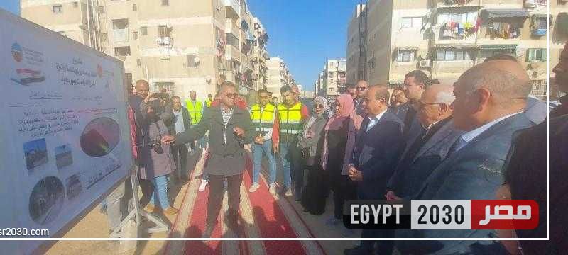 محافظ بورسعيد ورئيس الجهاز المركزي للتعمير يتفقدان مشروع إنشاء ورصف وإنارة شارع الحراسات بحي الزهور