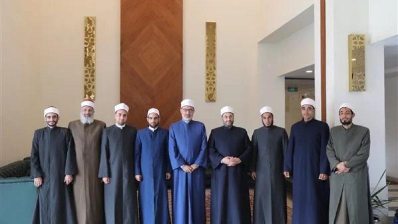 ”البحوث الإسلامية” يوجه قوافل التوعية للأسبوع الجاري إلى هذه المحافظات