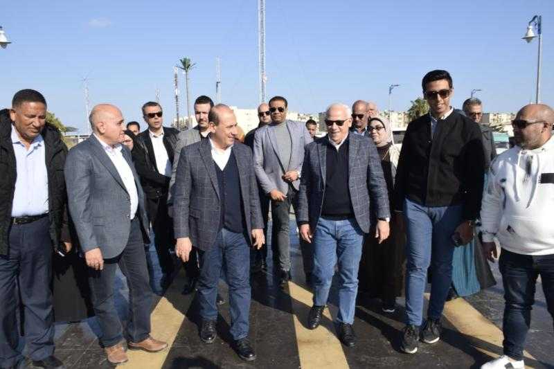 محافظ بورسعيد ورئيس الجهاز المركزي للتعمير يتفقدان ميدان التعمير بمدخل بورسعيد الجنوبي