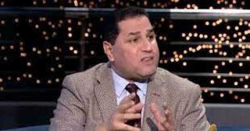 هجوم عنيف من عبد الناصر زيدان على لاعب الأهلي السابق