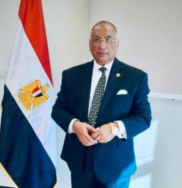 رئيس قضايا الدولة يهنئ الأقباط بحلول العام الميلادي الجديد