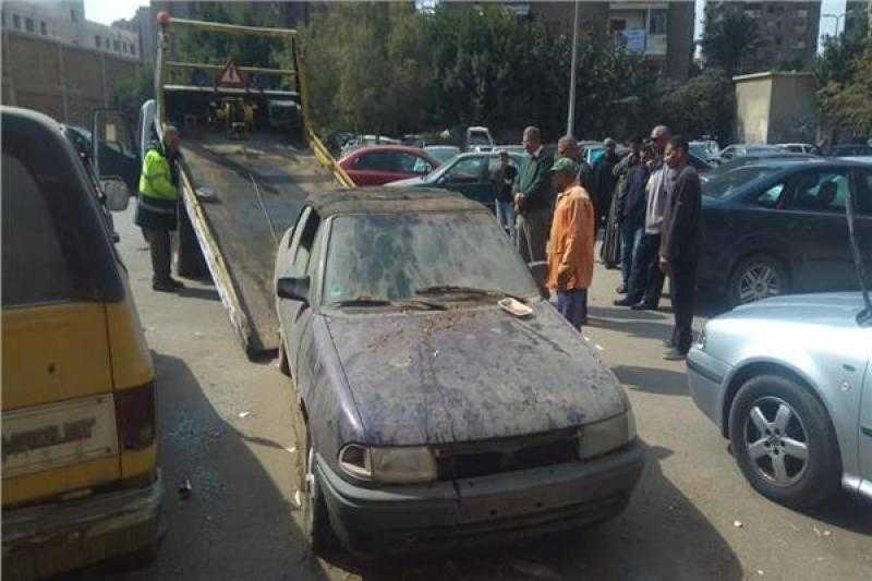 المرور يرفع 39 سيارة متهالكة من شوارع 10 محافظات