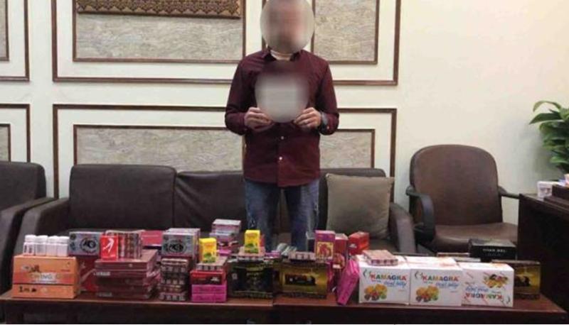 المتهم والمضبوطات 