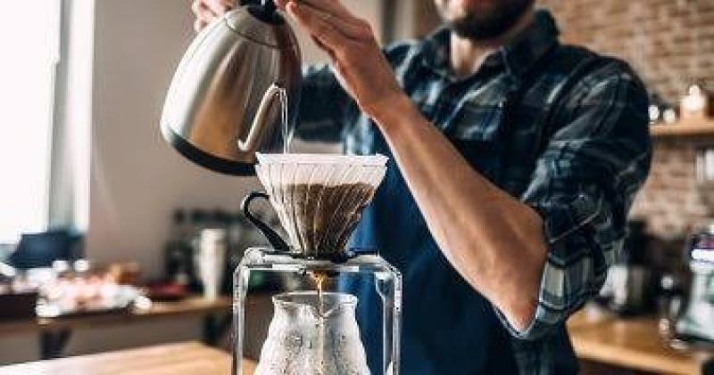 كرز القهوة يحمي من الإصابة بالسكري والكبد الدهني