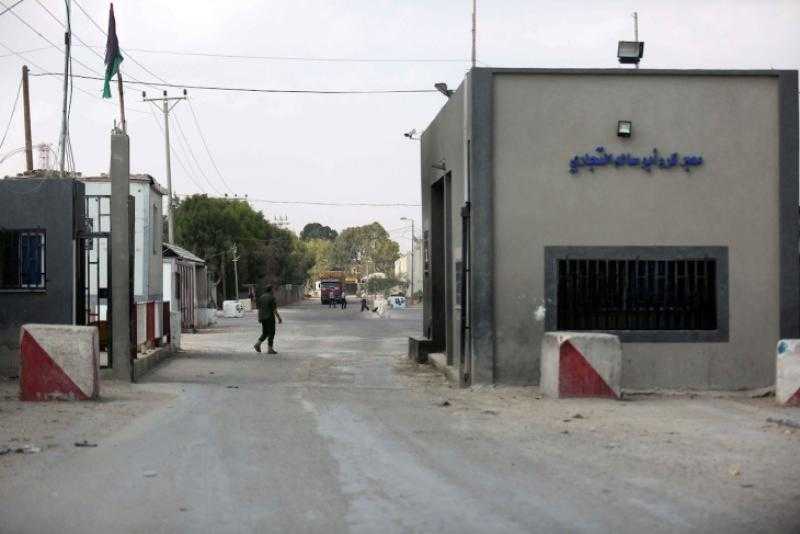 تعرض منطقتي رفح الفلسطينية وكرم أبو سالم لاستهدافات إسرائيلية