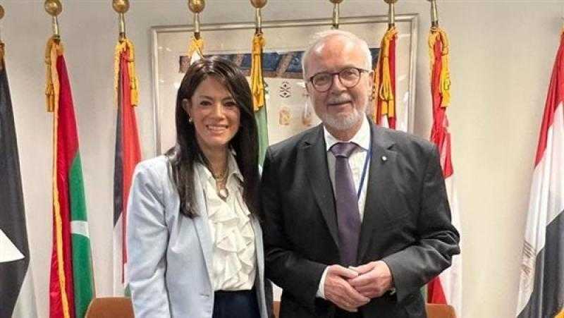 «المشاط» توقع مع بنك الاستثمار الأوروبي لتمويل مشروع الصناعة الخضراء بـ30 مليون يورو