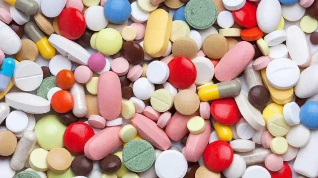 سقوط تاجر منشطات مجهولة المصدر وبحوزته أكثر من 5 آلاف عبوة