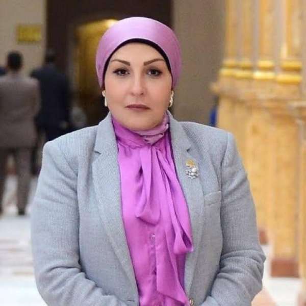هالة أبو السعد 