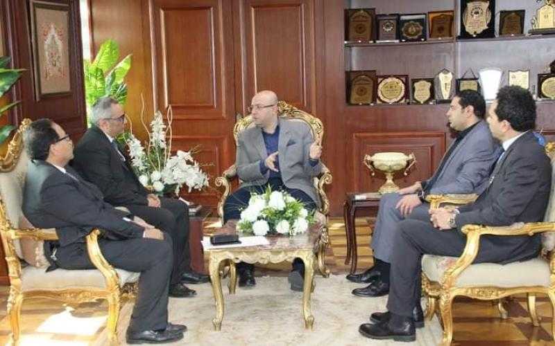 محافظ بني سويف يناقش مع رئيس قصور الثقافة مستجدات تطوير عدة مشروعات