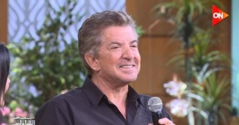 ”الخطيب” كلمة السر بأغنية ”إيه العظمة دي كلها”